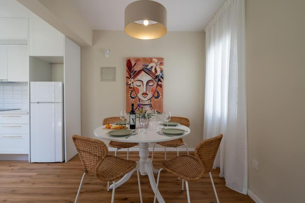 Cozy Nerina Cottage At Harbour Paphos 外观 照片