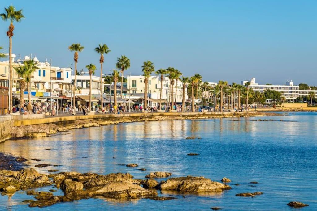 Cozy Nerina Cottage At Harbour Paphos 外观 照片