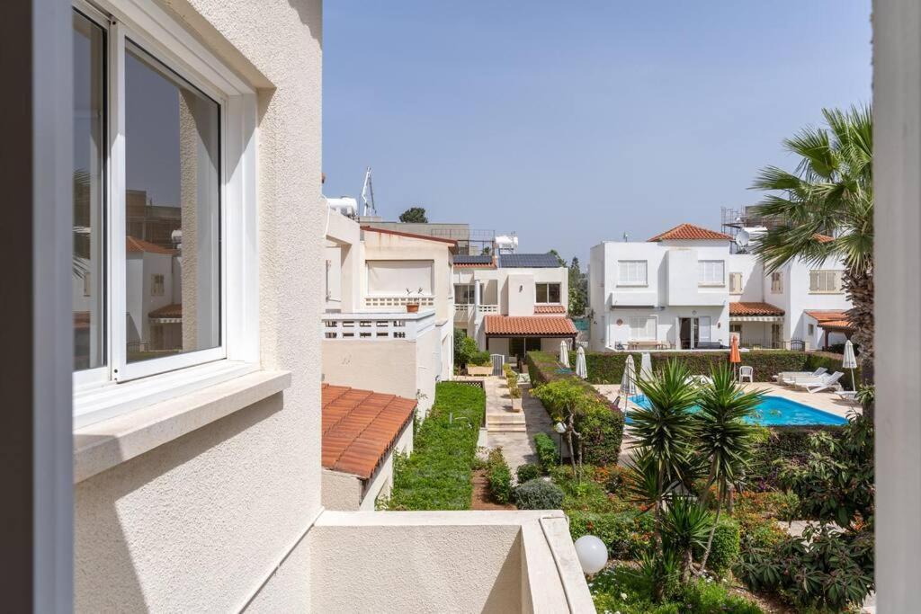 Cozy Nerina Cottage At Harbour Paphos 外观 照片